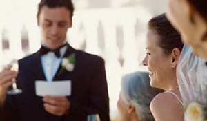 結婚式のスピーチ：友人として感動を与えるスピーチの作り方