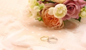 結婚指輪｜ゴールド指輪とプラチナ指輪の特徴と選び方